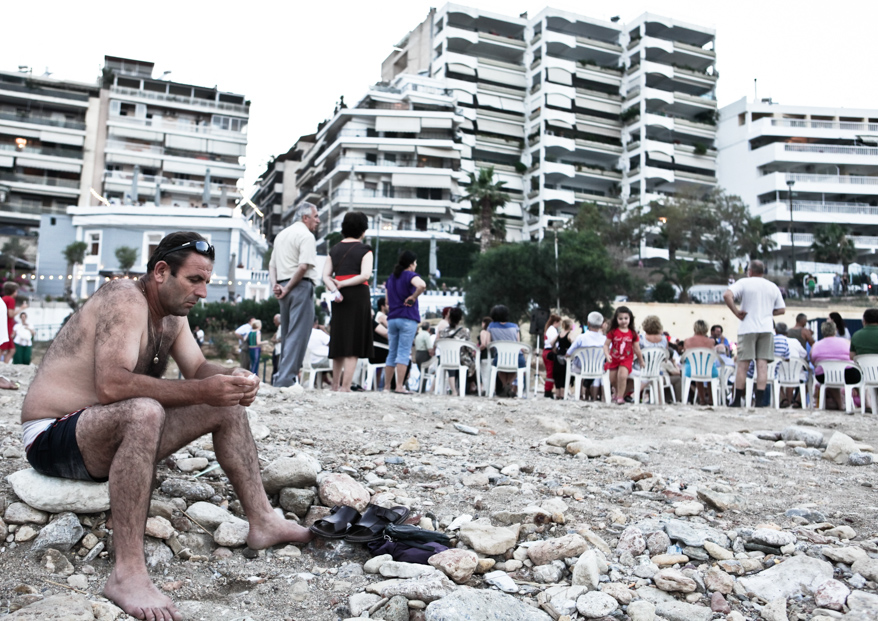 7/11 - Pireas Beaches - Public or Private